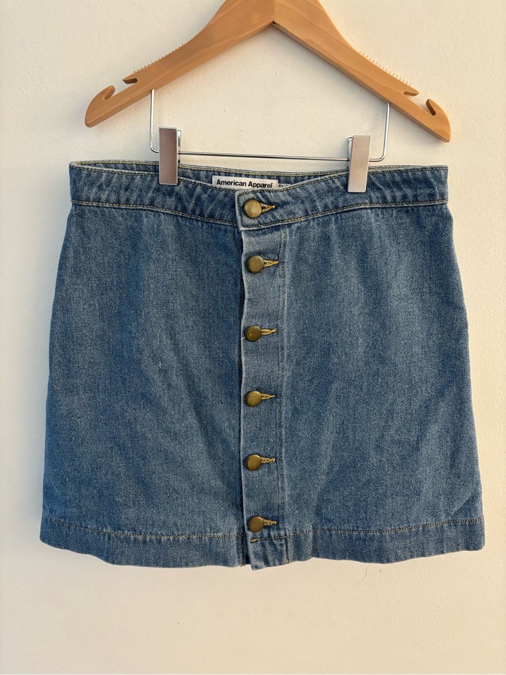 American Apparel - Denim Button-Front Mini Skirt, Size Medium. Made in USA. Cute